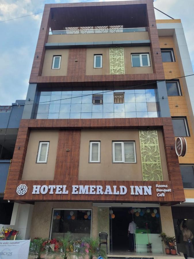 Hotel Emerald Inn Bhopal Eksteriør bilde