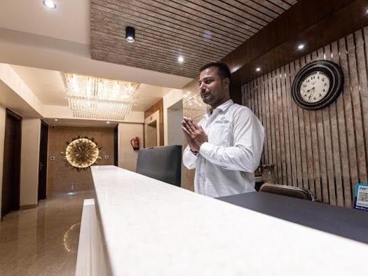 Hotel Emerald Inn Bhopal Eksteriør bilde